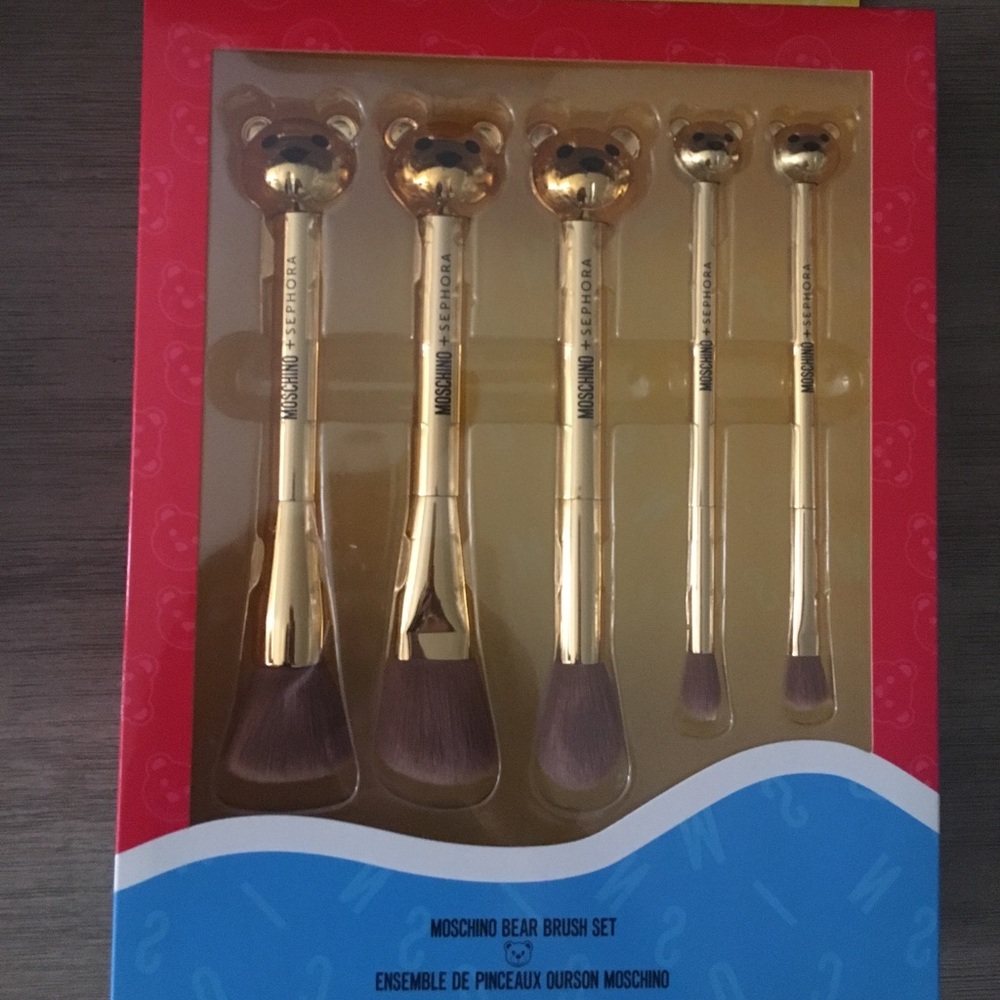 Sephora Moschino Bear Brush Set